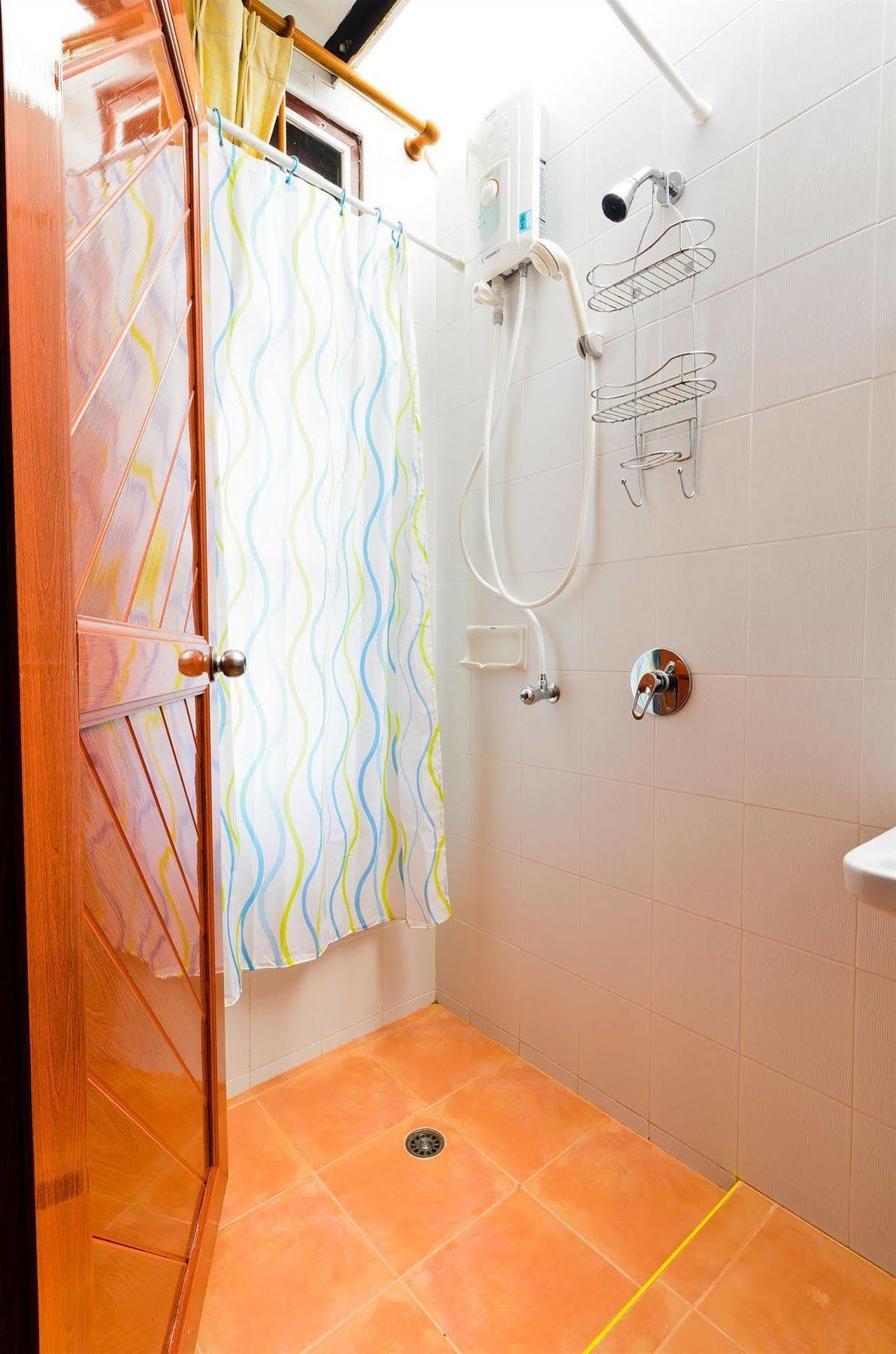 Sananwan Beach B&B Bang Saphan Noi Exterior foto